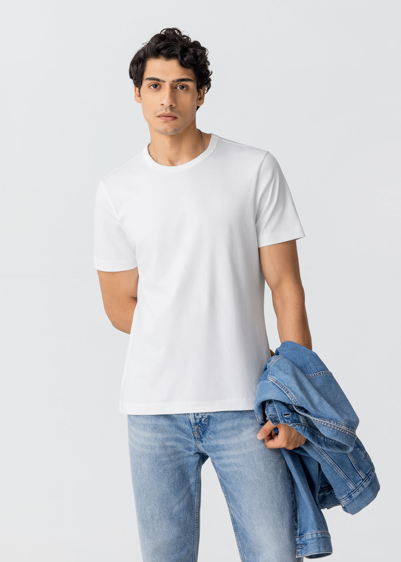maktub ロゴ Tシャツ XL ホワイト　JJJ 最安値 JJJ MAKTUB Tシャツ ホワイト 美品 Lサイズ - メルカリ